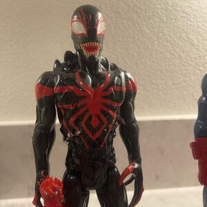 Spiderman black symbiote suit